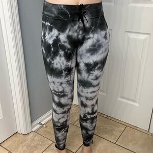 Lululemon Jogger Pants Warm Down Earth Dye Stone Gray Gym Size 2 Extra Small